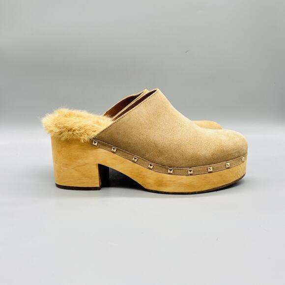 Steve Madden Shoes - Steve Madden Shoes Womens 9 Beige Suede Brooklyn Platform faux fur Lined Clogs